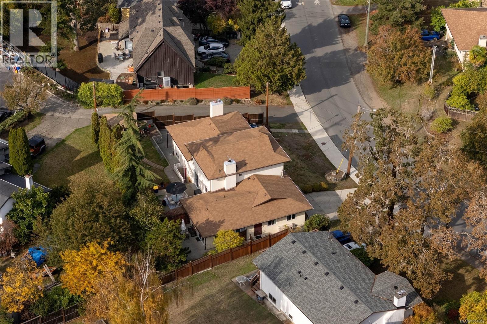 3906 Braefoot Rd - 44