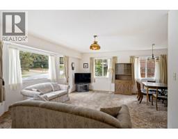 3906 Braefoot Rd, Saanich, BC V8P3T2 Photo 26