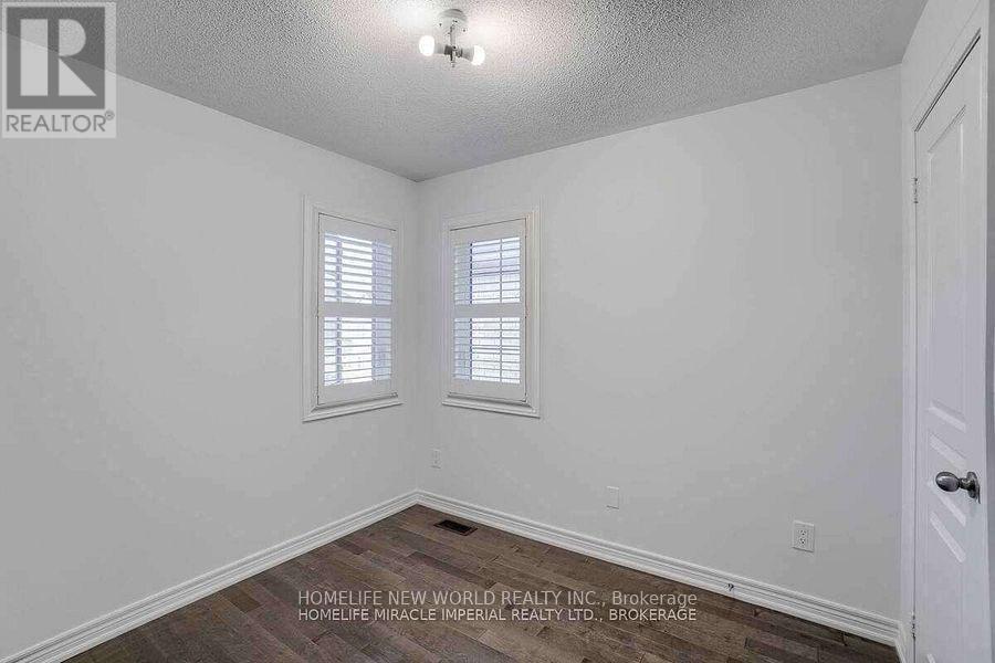 15 Grove End Way, Brampton, ON photo 11