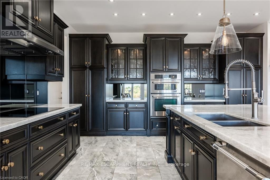 125 Stokes Trail, Milton, ON photo 10