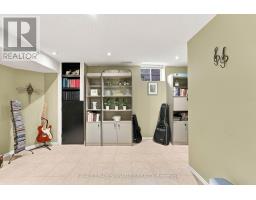 408 Mccaffrey Road, Newmarket, ON L3X1T5 Photo 39
