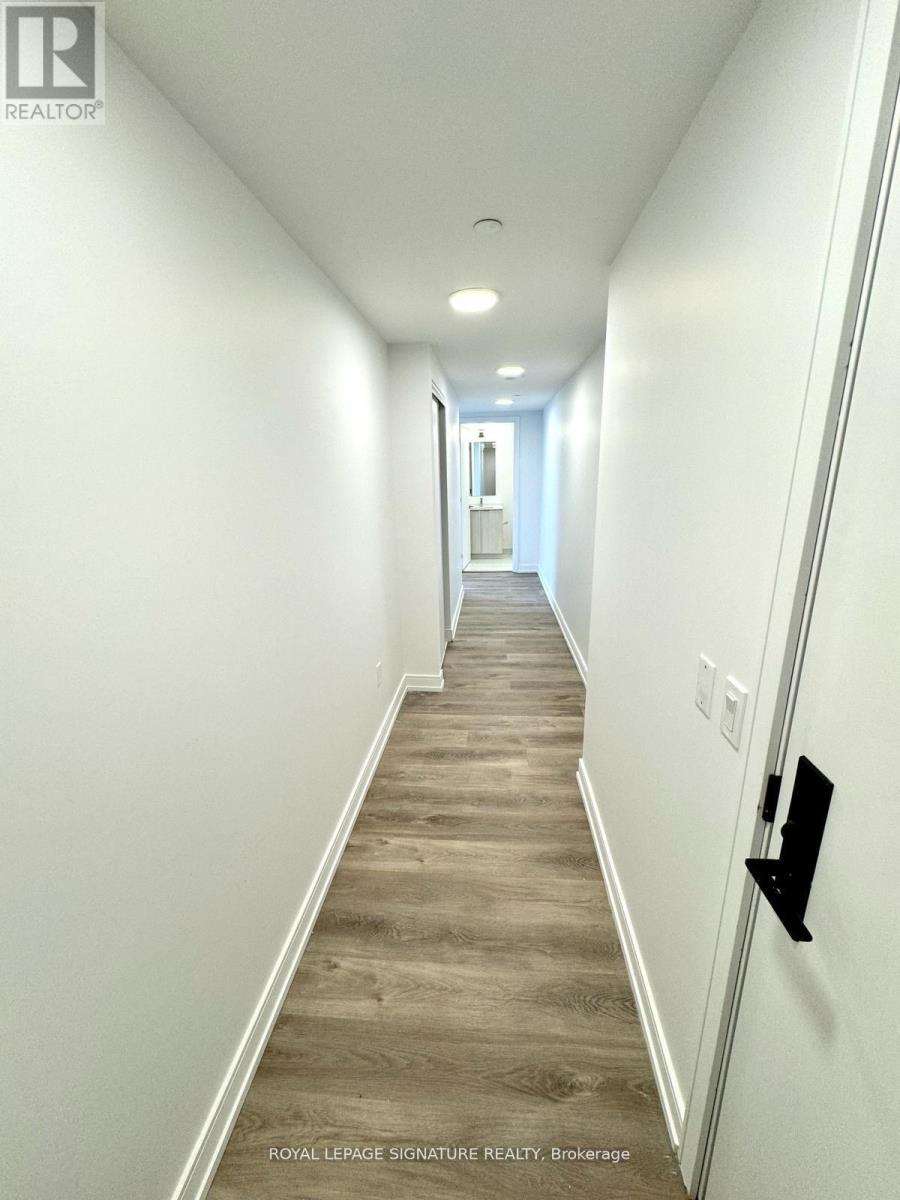 1 Jarvis Street — photo 17