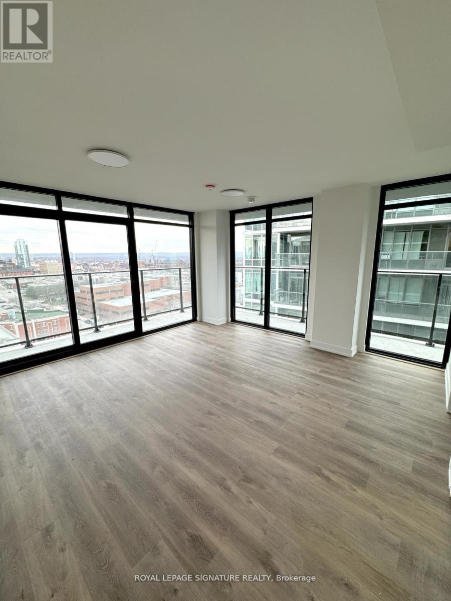 1 Jarvis Street — photo 4