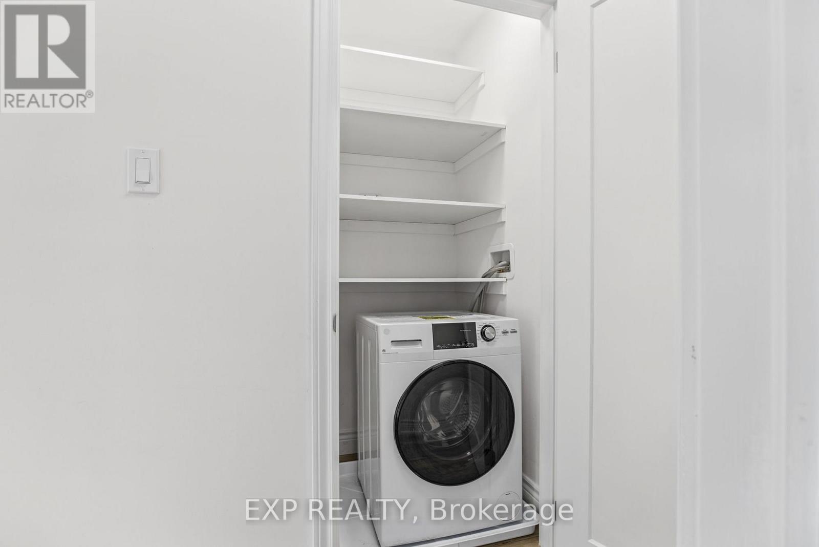 156 E36th Street — photo 21
