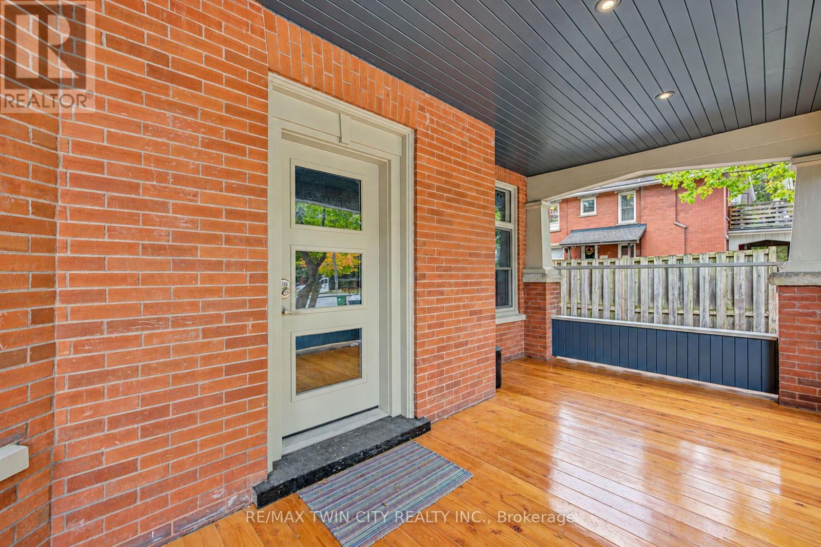 56 MANSION STREET — photo 3