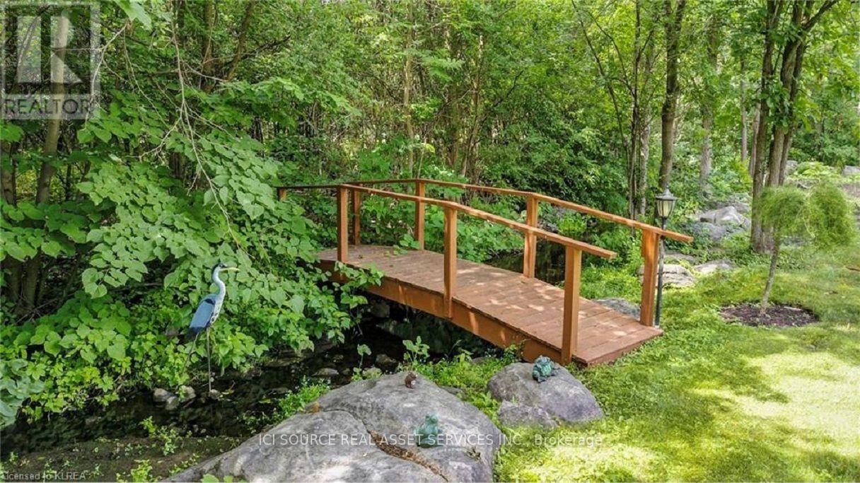 117 Front Street West, Kawartha Lakes, ON photo 8