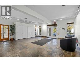3203, 24 Hemlock Crescent SW - photo 37