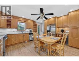 8331 33 Avenue NW - photo 12