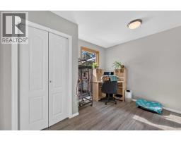 8331 33 Avenue NW - photo 29