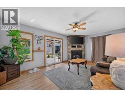 8331 33 Avenue NW - photo 31