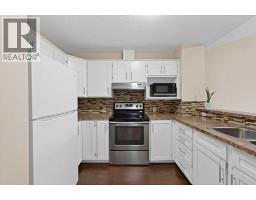 104 Catalina Circle NE - photo 14