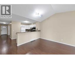 104 Catalina Circle NE - photo 11