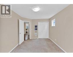 104 Catalina Circle NE - photo 18