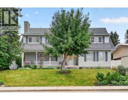 1707 107 Avenue SW - photo 2