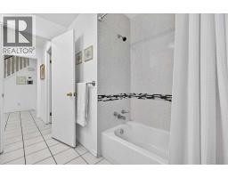 1707 107 Avenue SW - photo 23