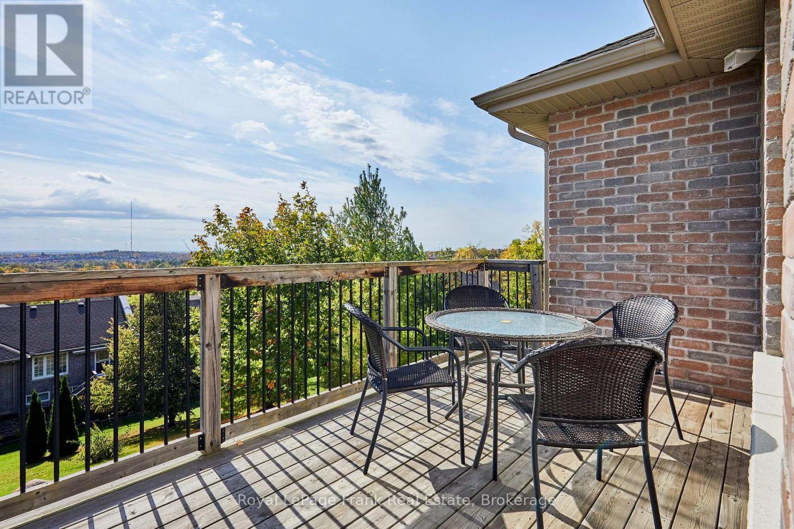 #183 301 CARNEGIE AVENUE - 25