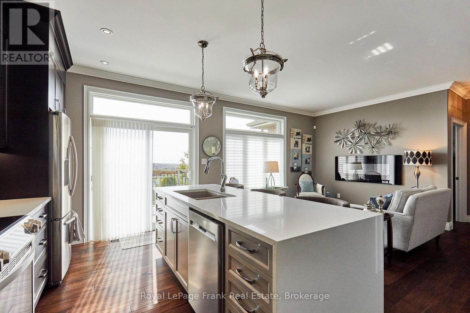 183- 301 Carnegie Avenue, Peterborough, ON photo 7