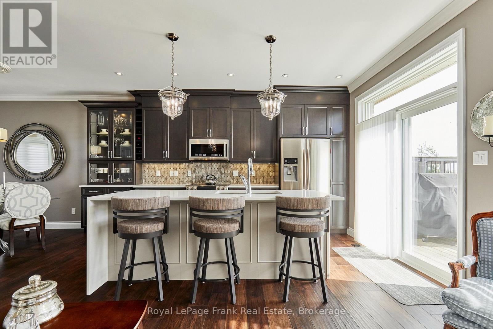 183- 301 Carnegie Avenue, Peterborough, ON photo 8