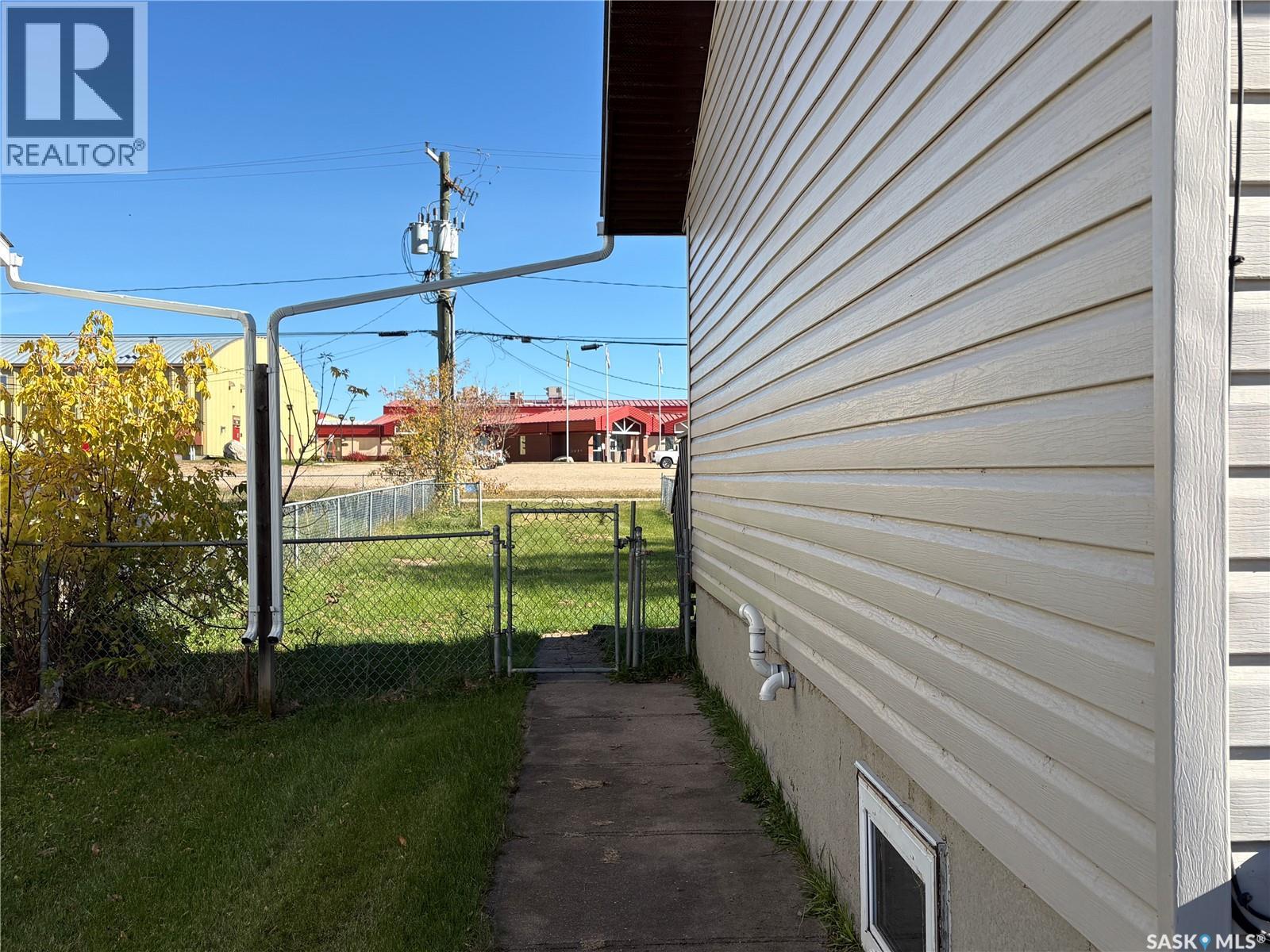 205 6th AVENUE N, Big River — photo 18