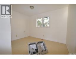 811 Main Street, Big River, SK S0J0E0 Photo 11
