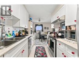 4pc Ensuite bath - 1005 717 Victoria Avenue, Saskatoon, SK S7N2T5 Photo 8