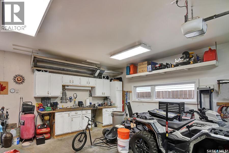 151 Hunt ROAD - 38