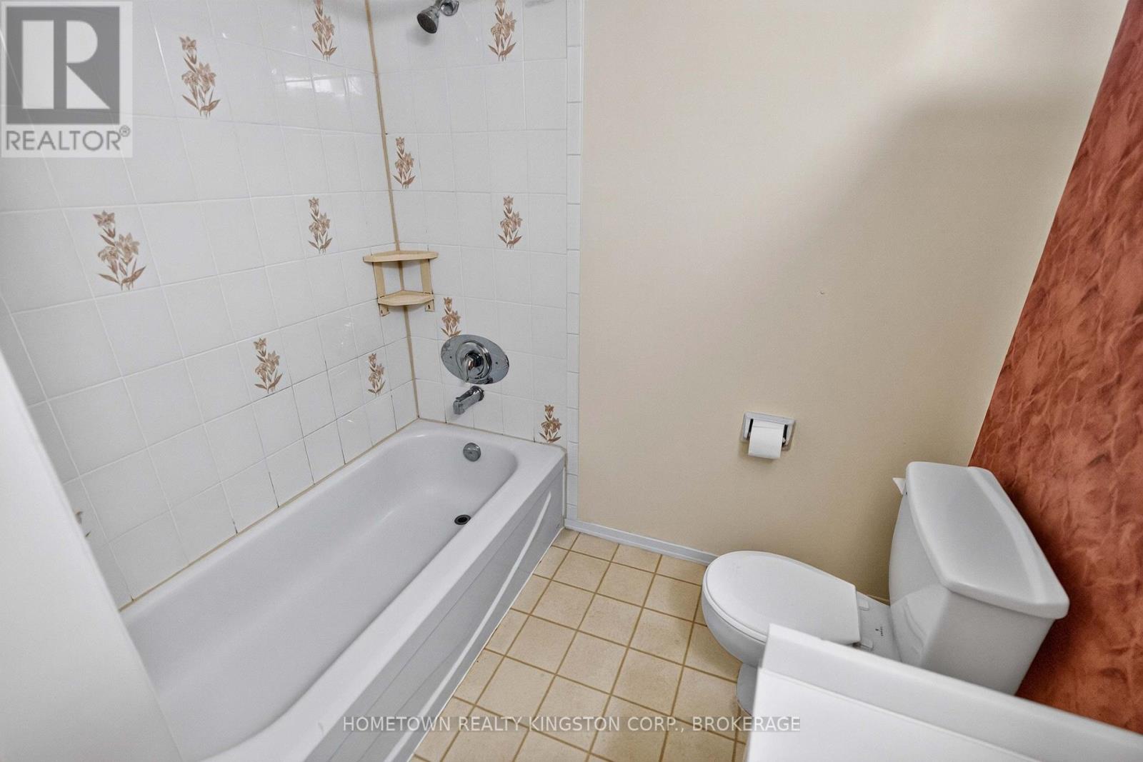 1096 WILLOWOOD DRIVE - 15
