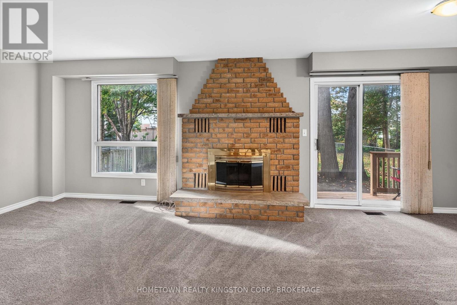 1096 WILLOWOOD DRIVE - 9