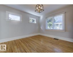 10949 88 Av Nw, Edmonton, AB T6G0Y9 Photo 14
