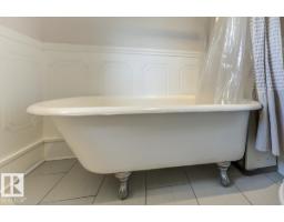 10949 88 Av Nw, Edmonton, AB T6G0Y9 Photo 38