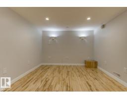 10949 88 Av Nw, Edmonton, AB T6G0Y9 Photo 42