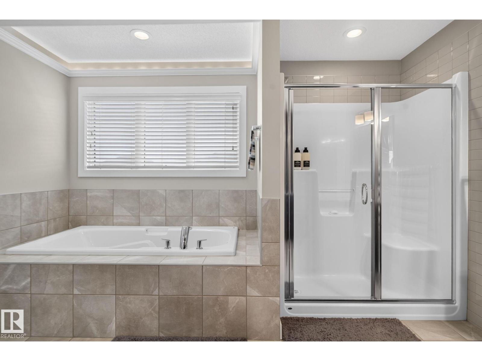 4017 171A AV NW - 33