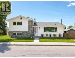 173 Cornwallis Drive NW - photo 1