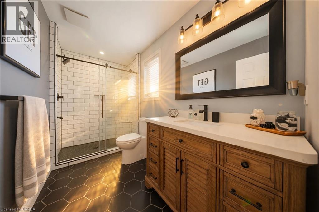 5 MISSION Road - Image 13