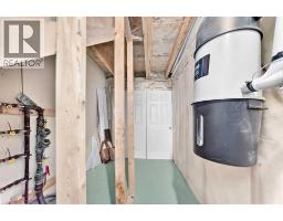 37 Beddington Gardens NE - photo 42