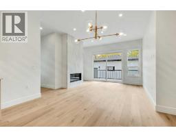 1906 5 Street NE - photo 4