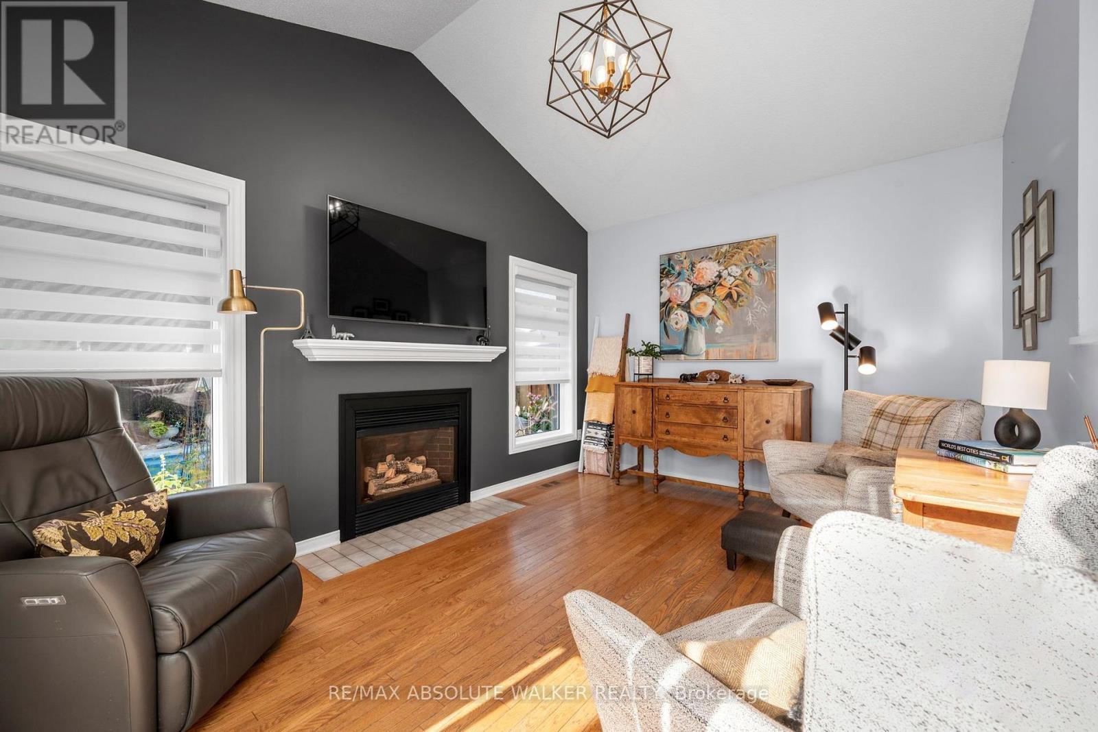 1919 HEATHERWOOD DRIVE - 13