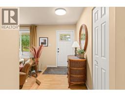 Dining room - 7200 54 Street Ne, Salmon Arm, BC V0E1K0 Photo 9