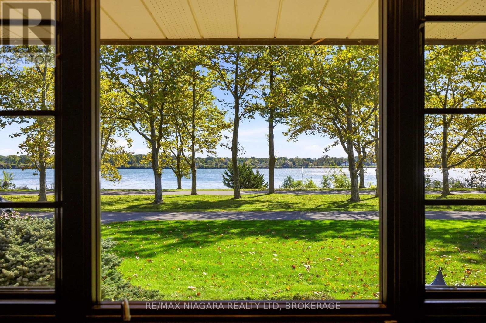 9985 Niagara River Parkway — photo 17