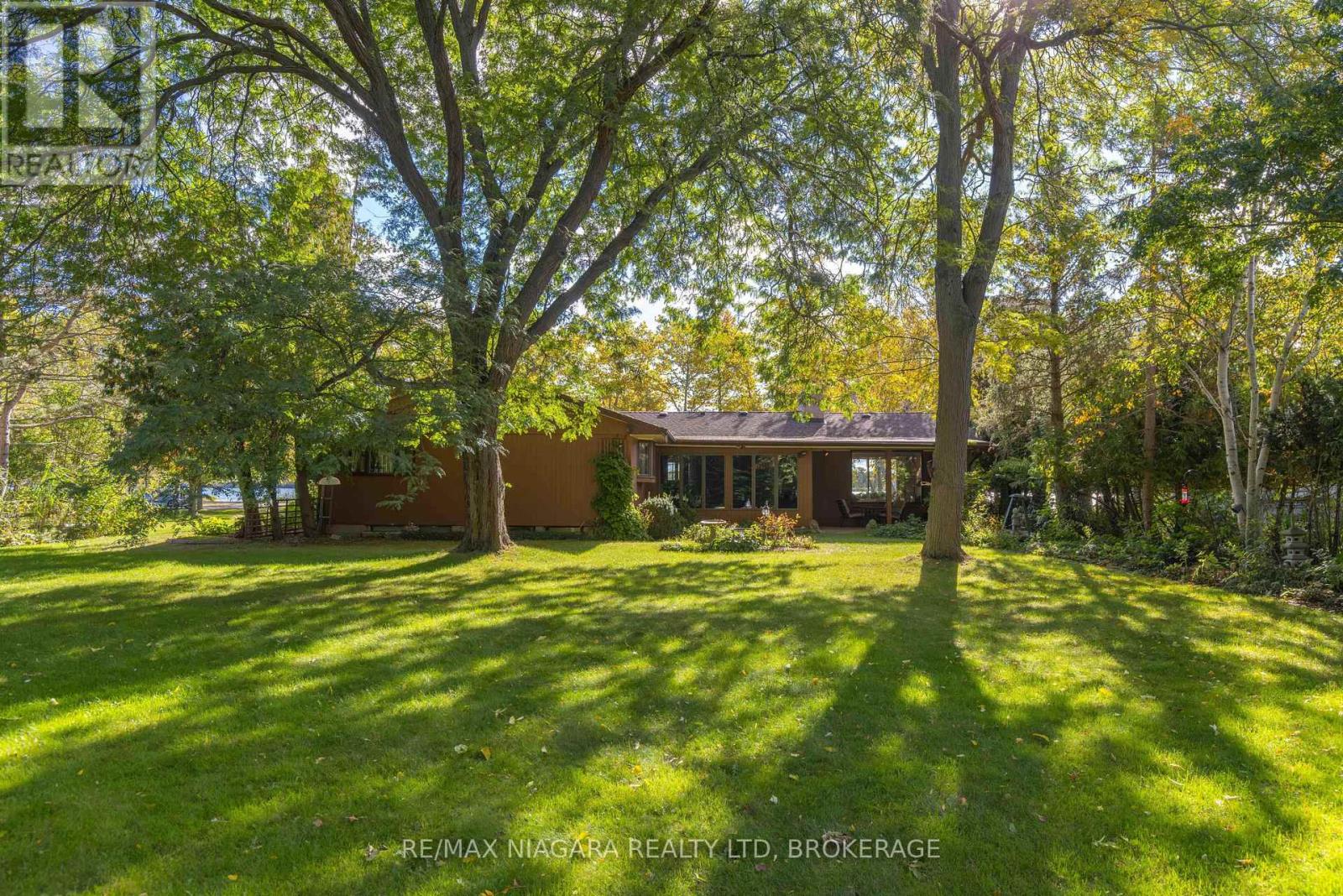 9985 Niagara River Parkway — photo 39
