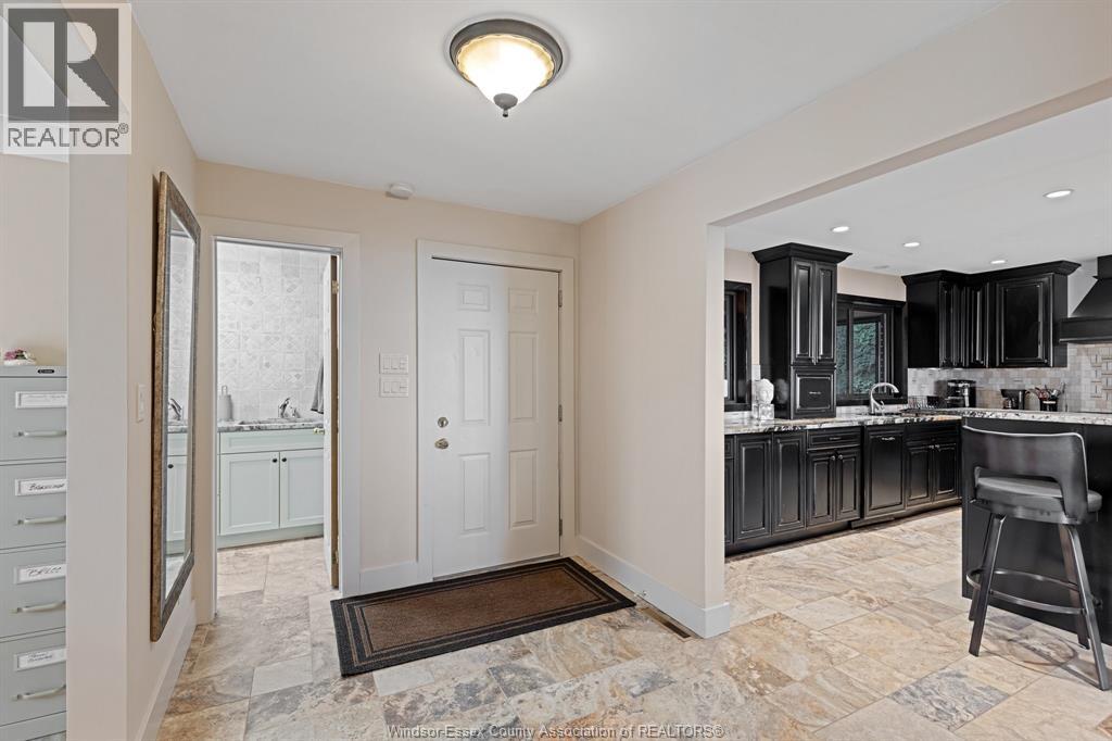 189 LAKEVIEW DRIVE - 14