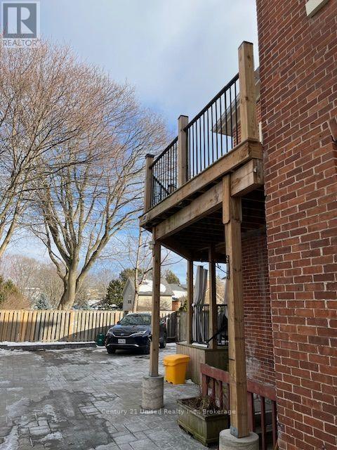 324 George Street — photo 39