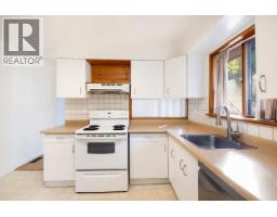 107 Sapper Street, New Westminster, BC V3L3Y6 Photo 7