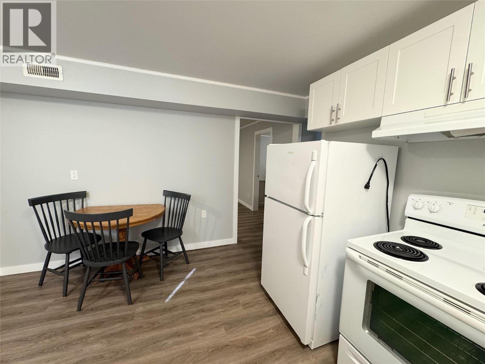 2152 Mamette Avenue - 21