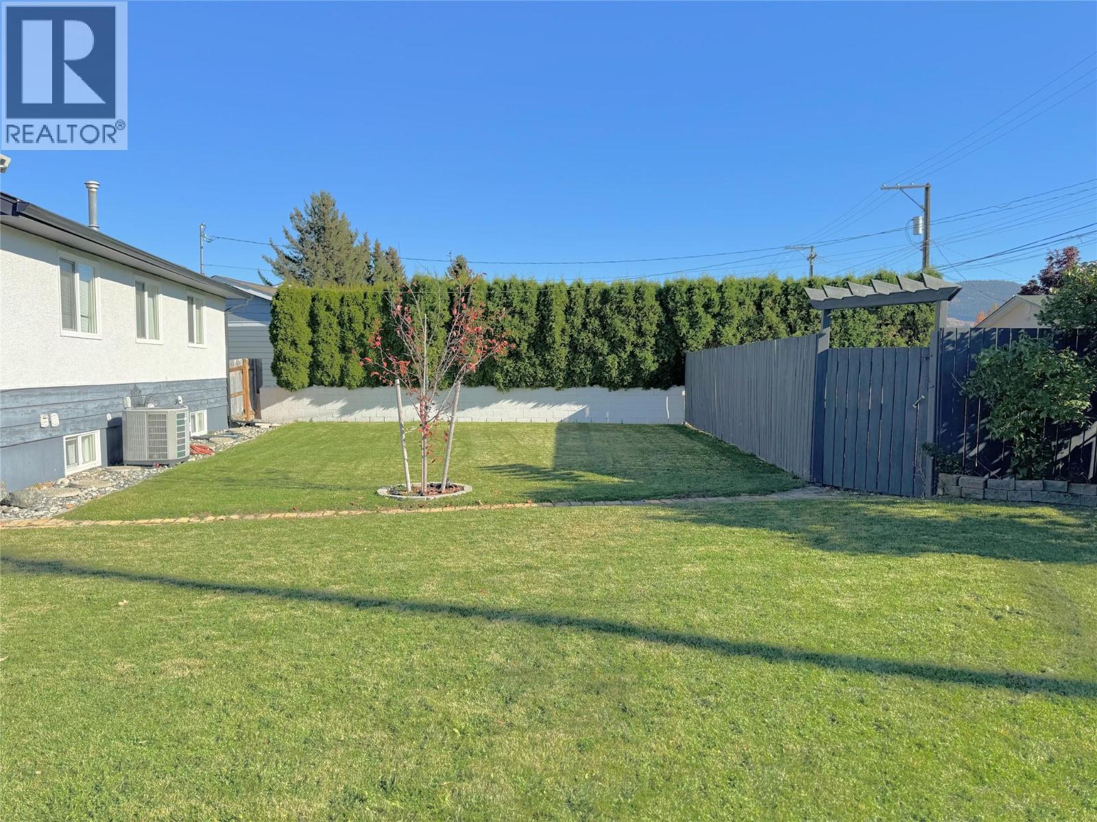 2152 Mamette Avenue - 27
