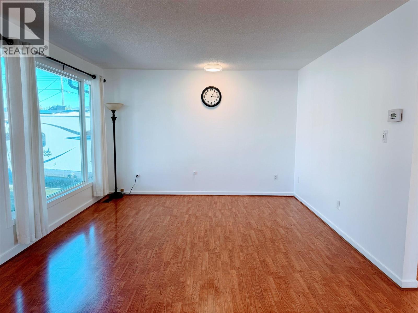 2152 Mamette Avenue - 6