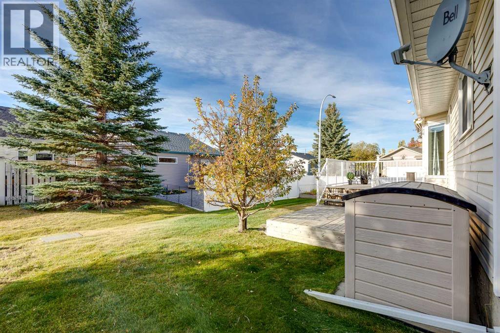 39 Woodside Close NW - 35