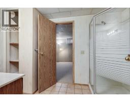 39 Woodside Close Nw, Airdrie, AB T4B2C8 Photo 27