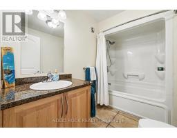 712 Flat Rapids Road, Mcnab/braeside, ON K7S3G8 Photo 27