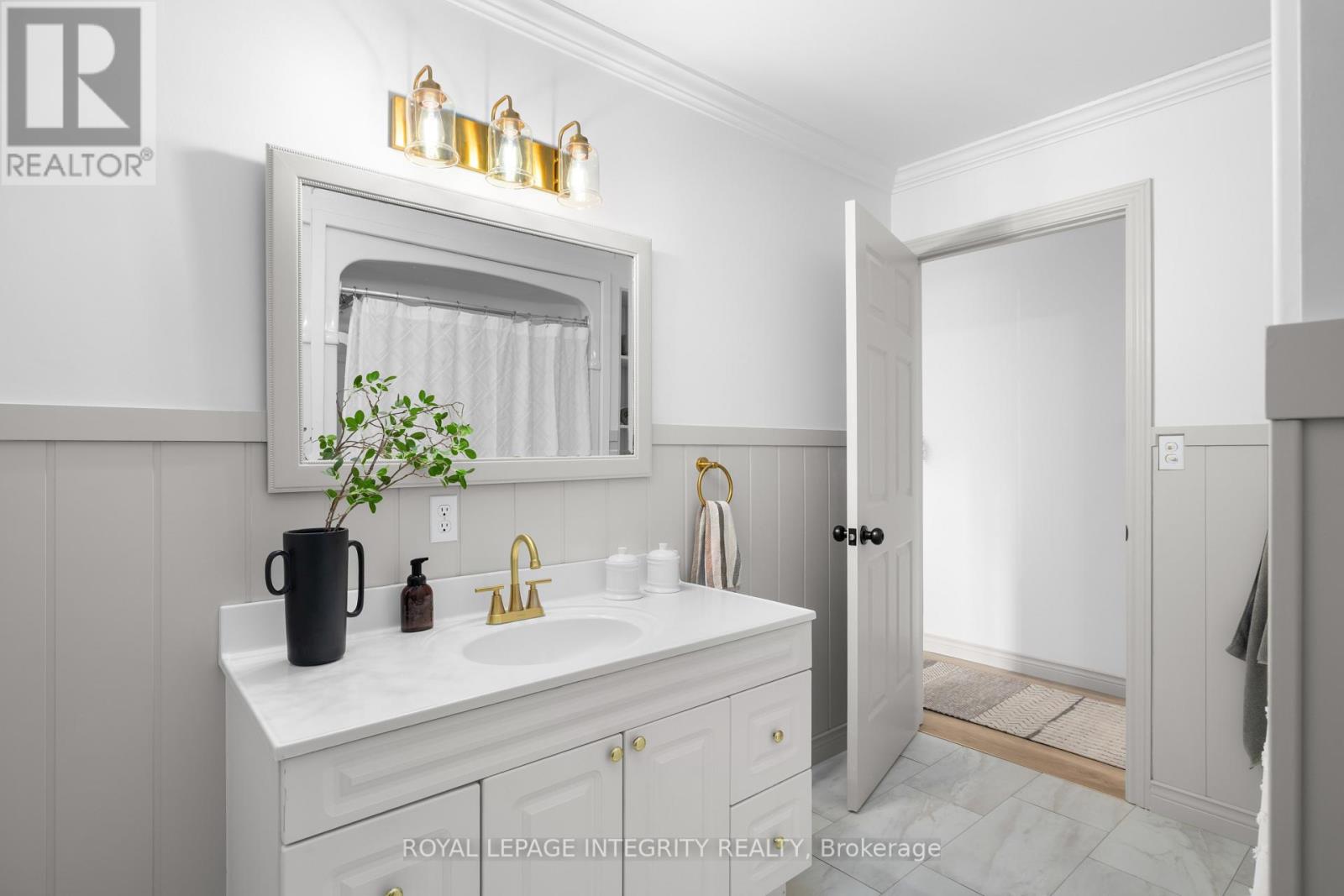 57 STRICKLAND ROAD - Image 24